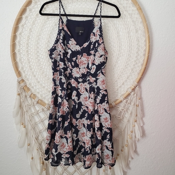 Revolve Greylin Navy and Rose Print Dress M - Picture 2 of 8